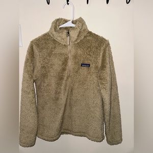 Girl M Patagonia Sweater